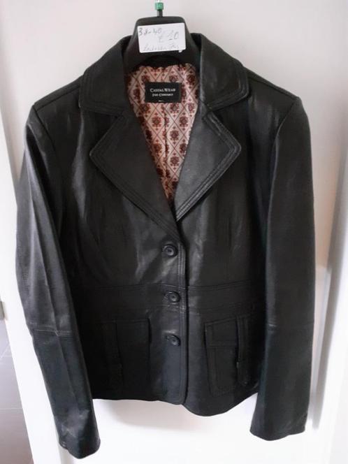 CASUAL WEAR for comfort Lederen vest Maat: 38-40? Pr: € 10, Kleding | Dames, Jassen | Winter, Zo goed als nieuw, Maat 38/40 (M)