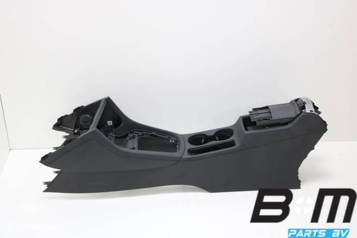 Middenconsole met armsteunmechaniek Audi Q3 8U 8U1863244BH, Auto-onderdelen, Interieur en Bekleding, Gebruikt