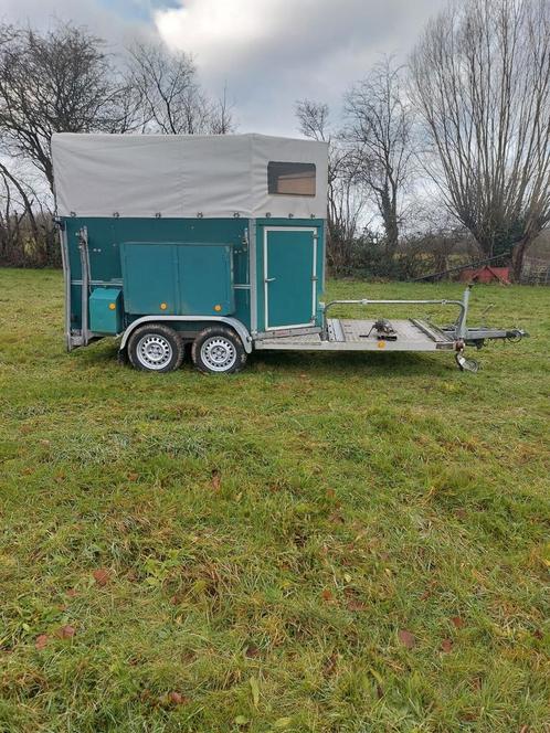 Van chevaux, Dieren en Toebehoren, Paarden en Pony's | Trailers en Aanhangwagens, Zo goed als nieuw, Ophalen of Verzenden