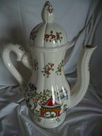 Koffiepot chinees gedecoreerd met paviljoen en bloemen, Antiek en Kunst, Antiek | Vazen, Ophalen of Verzenden