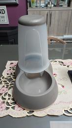 Grote dispenser voor kattenvoeding, Dieren en Toebehoren, Kattenvoerbakken en Drinkbakken, Ophalen, Zo goed als nieuw