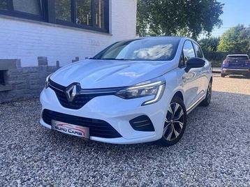 Renault Clio 1.6 TCe Limited B AUTO CAM CARPAY LED beschikbaar voor biedingen