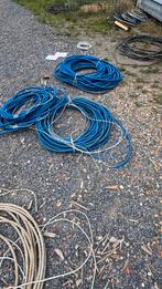 Cat6 internet/ethernetkabel, Doe-het-zelf en Bouw, Elektriciteit en Kabels, Ophalen, Zo goed als nieuw