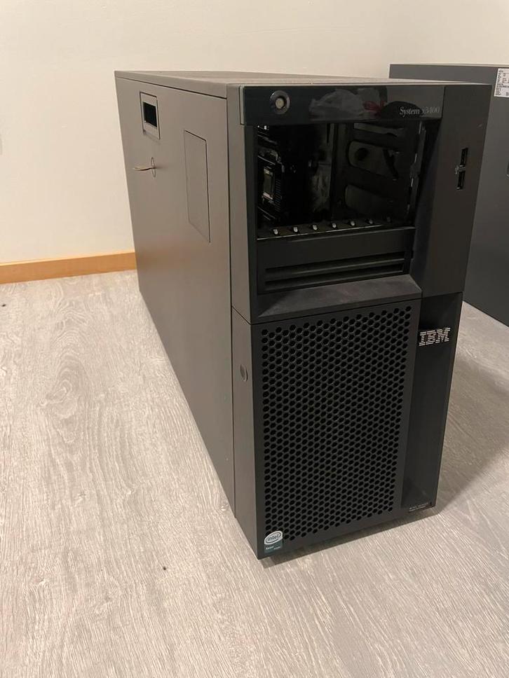 IBM SERVER X3400, Computers en Software, Computerbehuizingen, Gebruikt, Ophalen
