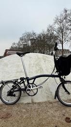 Brompton M6R bleu foncé + sac panier 6 vitesses état neuf, Neuf, Vitesses, Brompton, Enlèvement