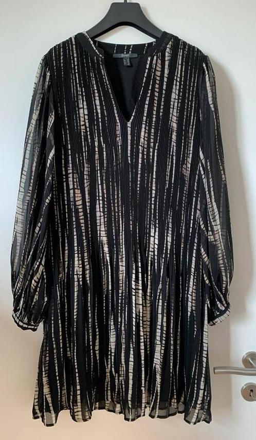 Jurk Esprit, maat 38 (valt wel ruim), in perfecte staat, Kleding | Dames, Jurken, Zo goed als nieuw, Maat 38/40 (M), Knielengte
