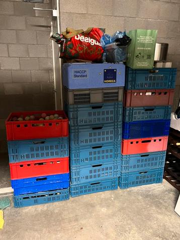 Lot de 17 bac a legume en plastic, Enlèvement, Comme neuf