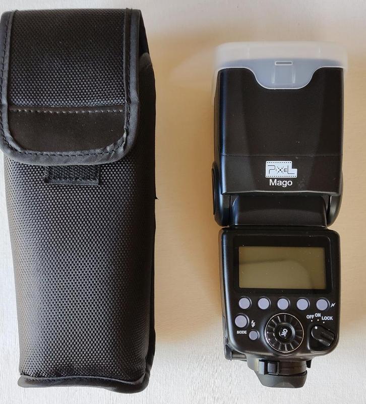 Flash Pixel Mago GN65 pour Canon, Audio, Tv en Foto, Foto | Flitsers, Zo goed als nieuw, Canon, Kantelbaar, Ophalen