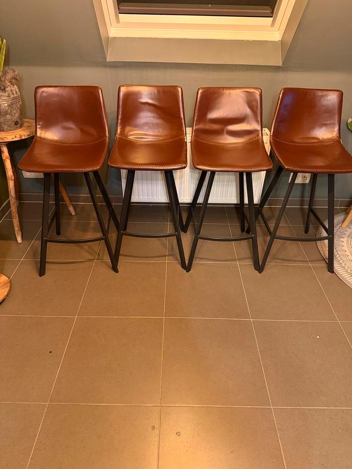 4x Barstoelen, Huis en Inrichting, Barkrukken, Zo goed als nieuw, Ophalen