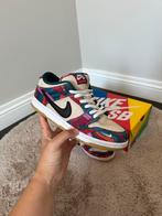 Nike SB Dunk - parra abstract, Kleding | Dames, Schoenen, Ophalen, Zo goed als nieuw