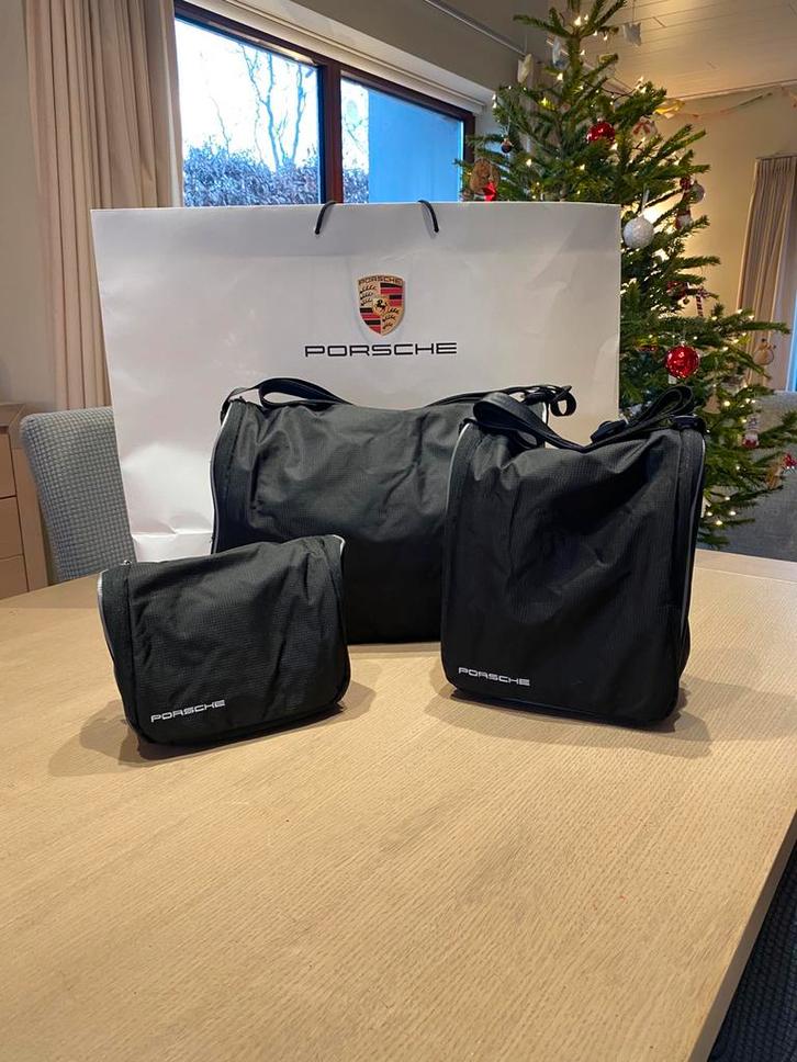 Porsche Care Kits – Set van 3, Autos : Divers, Carkits, Neuf, Enlèvement