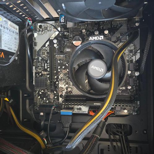 AMD ryzen 5 2400G + Asrock B450M-HDV, Computers en Software, Moederborden, Zo goed als nieuw, AMD, DDR4, Ophalen of Verzenden