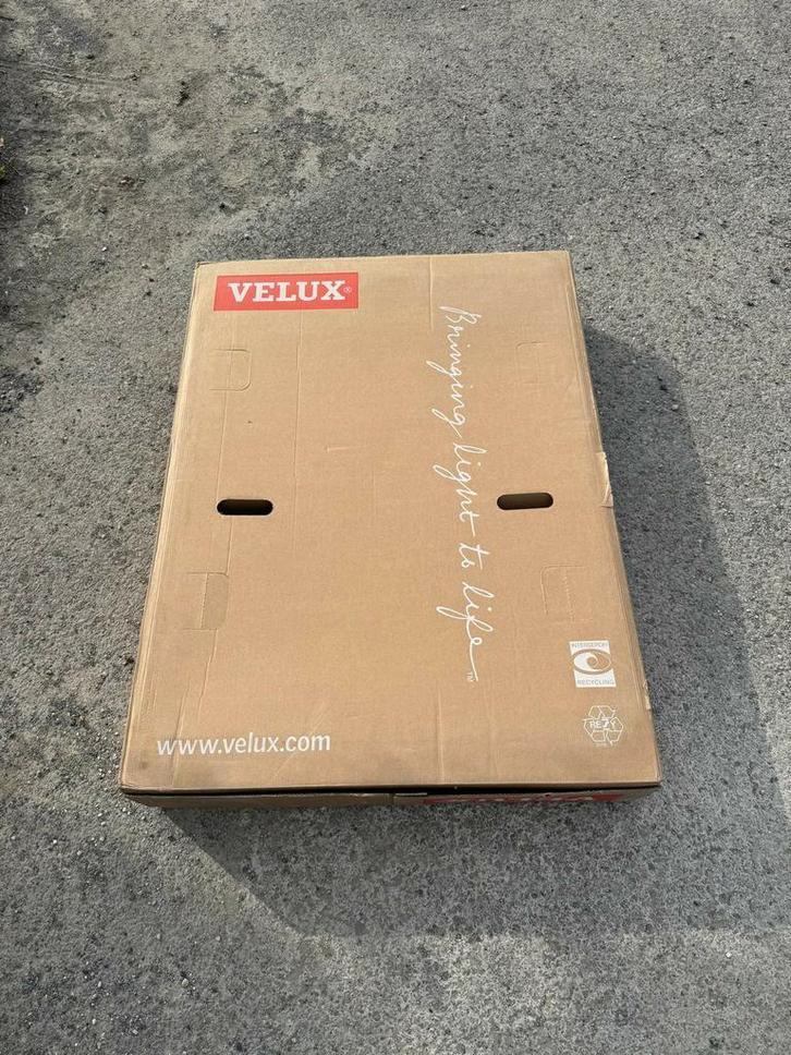 VELUX GGU MK04 Integra elektrisch gemotoriseerd dakraam, Doe-het-zelf en Bouw, Glas en Ramen, Nieuw, Dubbelglas, Ophalen