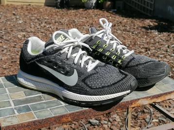 Nike running beschikbaar voor biedingen