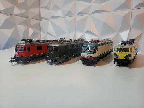 Uitzonderlijk lot van 4 nieuwe locomotieven — Slechts 150, Hobby en Vrije tijd, Modeltreinen | H0, Zo goed als nieuw, Locomotief