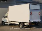 Volkswagen Crafter 177pk Automaat Laadklep Bakwagen Airco Ca, Auto's, Bestelwagens en Lichte vracht, Automaat, Stof, Gebruikt