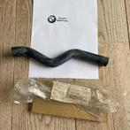 OEM BMW 5' E28 6' E24 64211374636 Waterslang inlaat, Ophalen of Verzenden, Nieuw, BMW