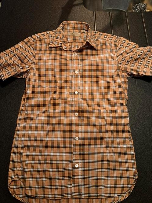 Chemise Burberry originale (Xs) en parfait état !, Vêtements | Hommes, Chemises, Comme neuf, Enlèvement