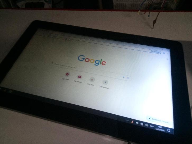 elo touch 3243L 32inch (2stuks beschikbaar), Computers en Software, Monitoren, Zo goed als nieuw, 60 Hz of minder, HDMI, Gaming