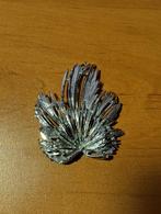 Broche feuille plaqué or argenté (Capri, pas noté dessus), Bijoux, Sacs & Beauté, Bijoux anciens, Enlèvement, Autres matériaux
