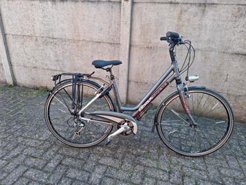 Damesfiets koga roadspeed in zeer goede staat beschikbaar voor biedingen