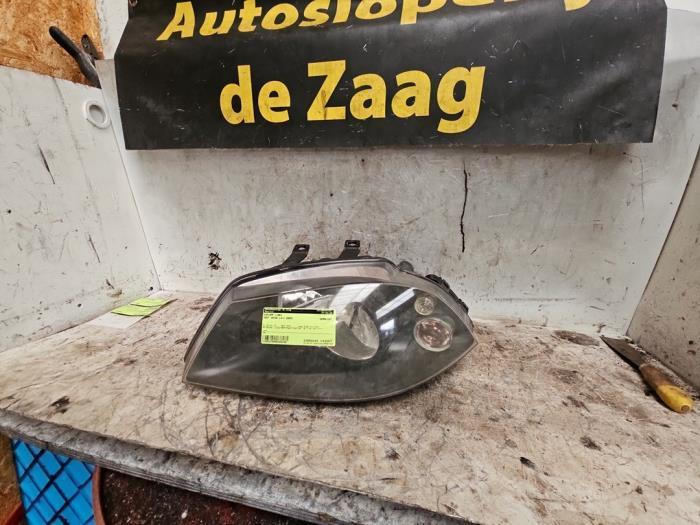 Koplamp links van een Seat Ibiza, Auto-onderdelen, Verlichting, Seat, Gebruikt, 3 maanden garantie, Ophalen of Verzenden