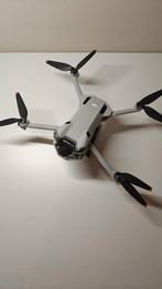 DJi mini 4 pro fly more combo, Ophalen of Verzenden, Zo goed als nieuw, Drone met camera
