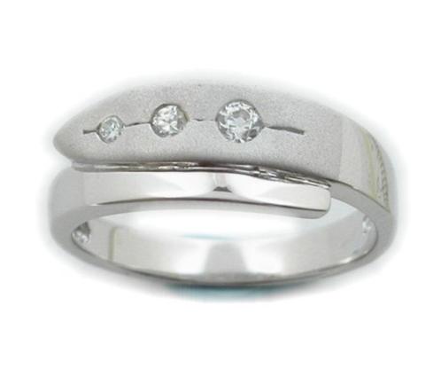 Bague en argent haute brillance satinée & zircone cubique, Bijoux, Sacs & Beauté, Bagues, Neuf, Femme, Argent, Argent, Avec pierre précieuse