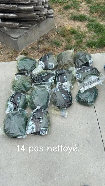 14 ongekuiste filters beschikbaar voor biedingen