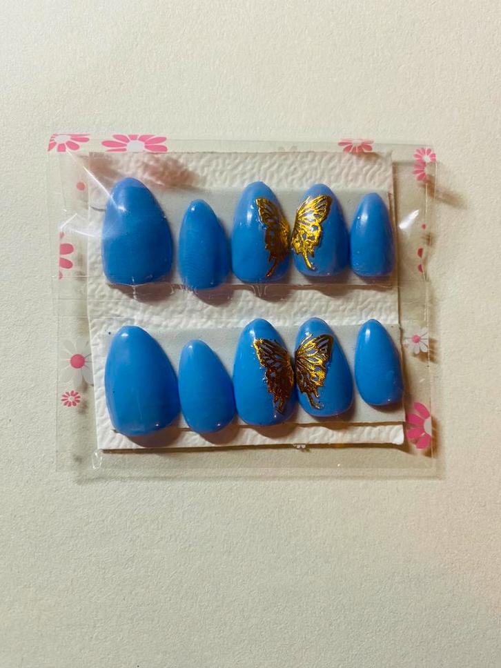 Nieuwe press on nagels, Handtassen en Accessoires, Uiterlijk | Cosmetica en Make-up, Nieuw, Accessoires, Handen en Nagels, Blauw