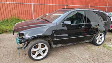 BMW X5 serie E53 4.6Is voor demontage onderdelen kleur 475/9 disponible aux enchères