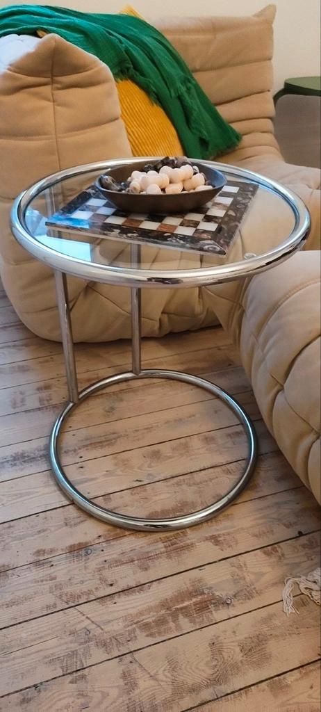Table d'appoint rétro design chrome vintage, Maison & Meubles, Tables | Tables d'appoint, Comme neuf, Enlèvement