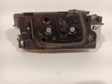 PORTIERVANGER CV ELEKTR. RECHTS VOOR Golf VI (5K1) beschikbaar voor biedingen