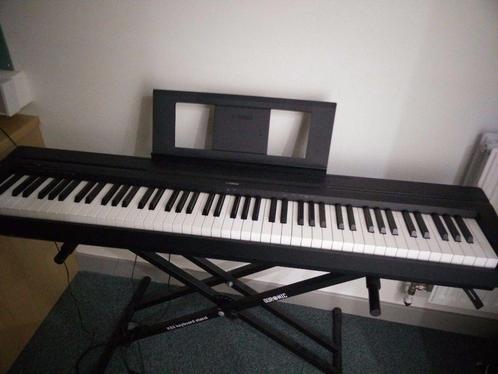 Digitale Yamaha piano HUREN voor €25 per maand, Musique & Instruments, Pianos, Comme neuf, Piano, Noir, Digital, Enlèvement