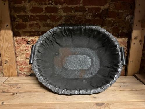 Antieke gietijzeren bak – Kolenbak, Antiek en Kunst, Curiosa en Brocante, Ophalen