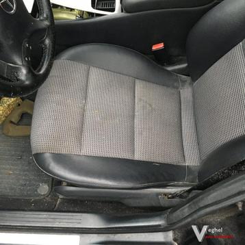 Mercedes C320 Station 2006 lv stoel electric stoel  beschikbaar voor biedingen
