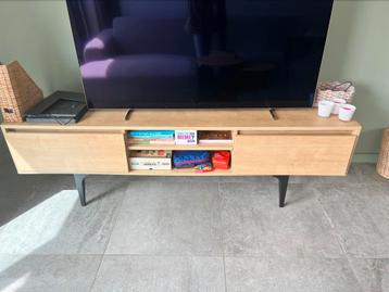 TV meubel beschikbaar voor biedingen