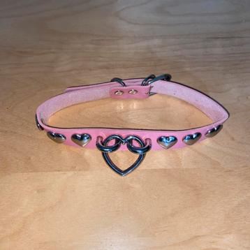 Collier Sexy Kawaii beschikbaar voor biedingen