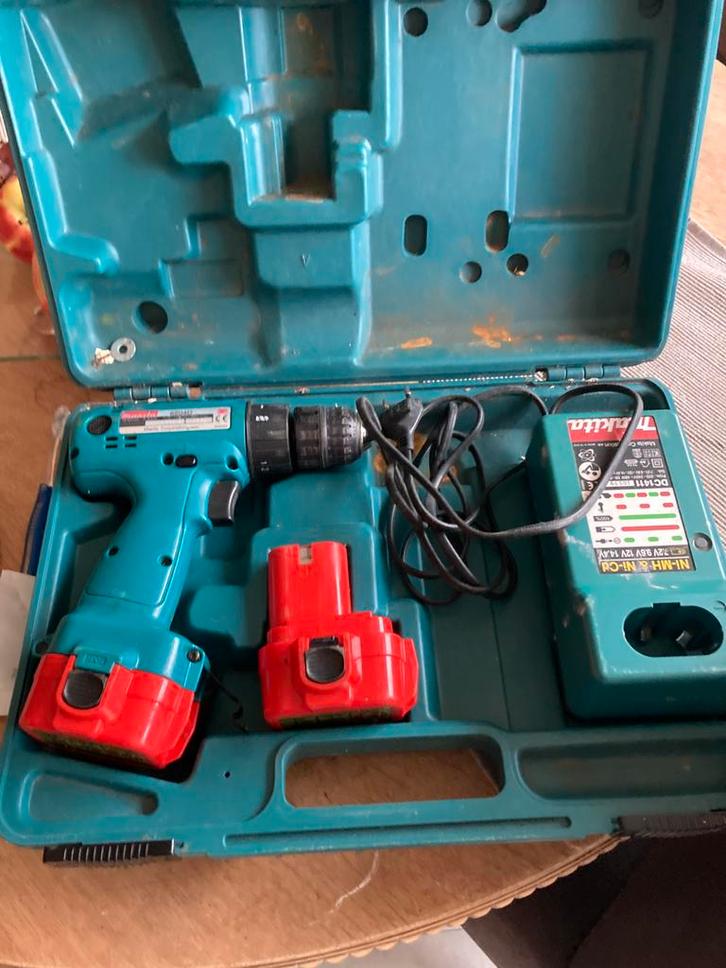 Makita boor-vijs machine. In goede en werkende staat., Doe-het-zelf en Bouw, Gereedschap | Boormachines, Gebruikt, Boor- en Schroefmachine