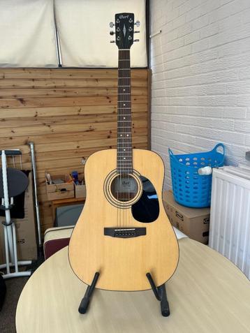 Cort AD810 Akoestische  gitaar  beschikbaar voor biedingen