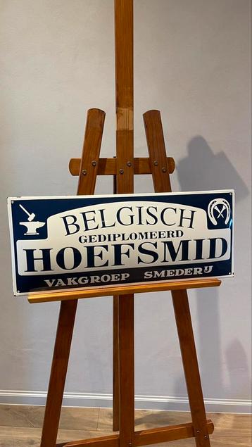 Emaille bord hoefsmid.  beschikbaar voor biedingen