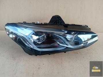 BMW U06 Full led rechts beschikbaar voor biedingen