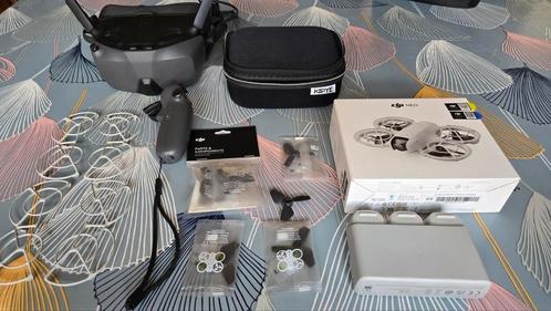 DJI Neo + DJI Motion Controller 3 + DJI-bril N3, Audio, Tv en Foto, Drones, Nieuw, Ophalen of Verzenden