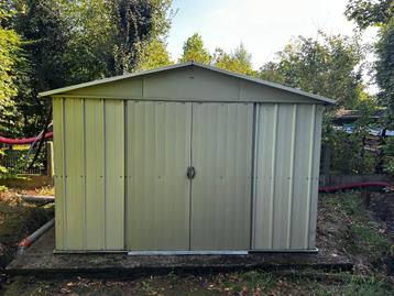 metalen tuinhuis 2.8x2.8x2m beschikbaar voor biedingen