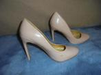 pumps 36, Vêtements | Femmes, Chaussures, Beige, Escarpins, Porté, Envoi