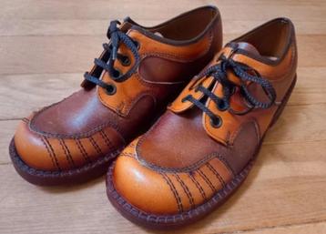 Prachtige Vintage 70s schoenen beschikbaar voor biedingen