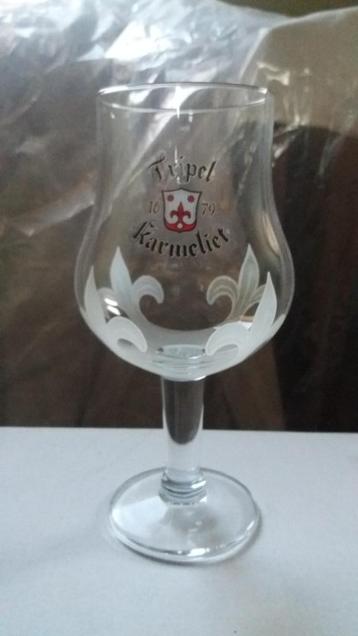 Diverse bierglazen beschikbaar voor biedingen