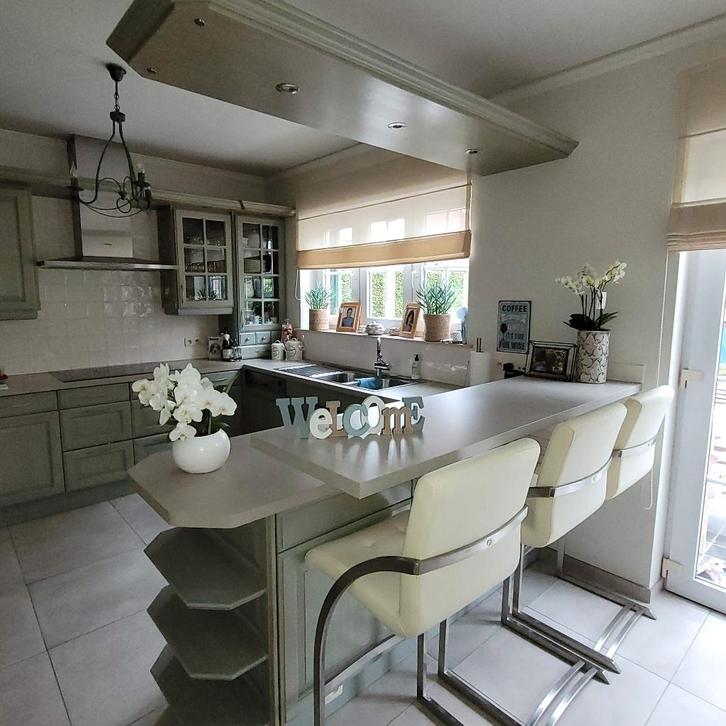 Eiken keuken met toestellen Siemens en AEG + verlichting, Huis en Inrichting, Keuken | Complete keukens, Gebruikt, U-keuken, Blauw