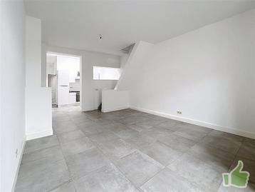 Appartement à louer à Mouscron, 2 chambres beschikbaar voor biedingen