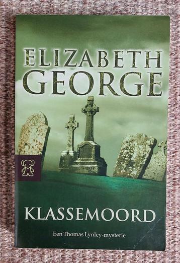 Boek - Klassemoord - Elizabeth George - Thriller